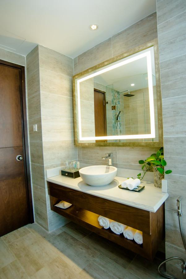 Papaya Saigon Central Hotel Ho Chi Minh City Exterior photo