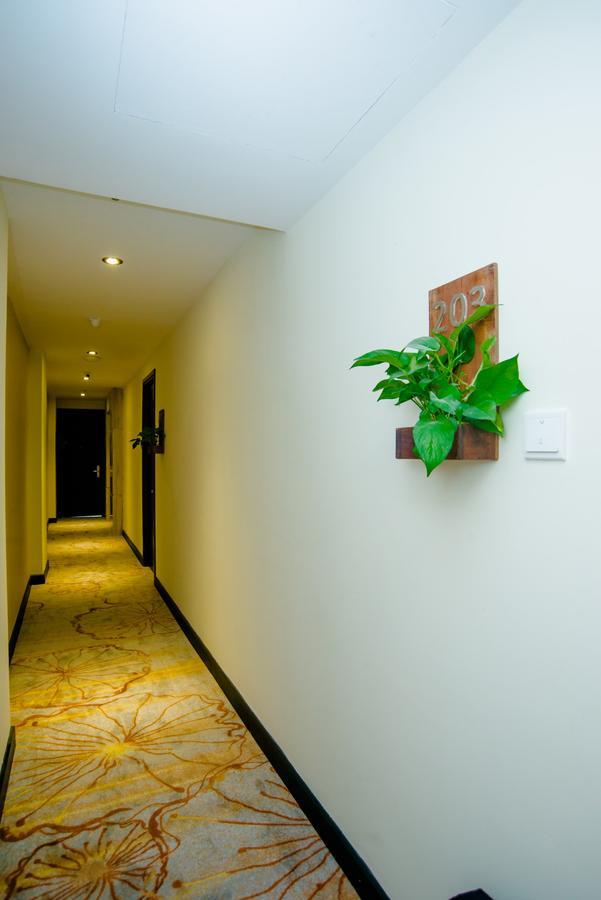 Papaya Saigon Central Hotel Ho Chi Minh City Exterior photo